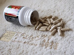 マカ_マカ 冬虫夏草配合 / サントリー